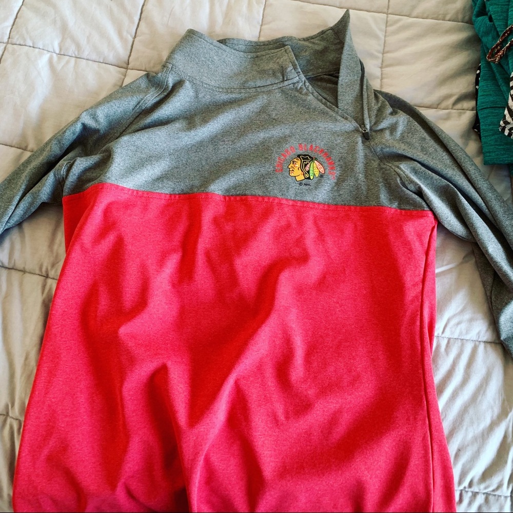 NHL blackhawks jacket / sweatshirt